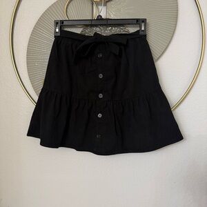 Elegant Black Buttoned Mini Skirt